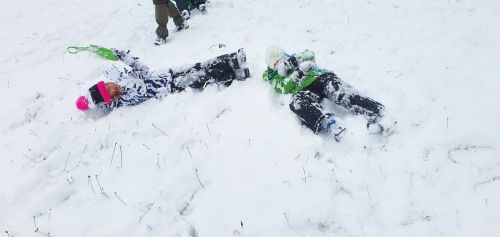 Szaleństwo na śniegu i pieczenie pierników