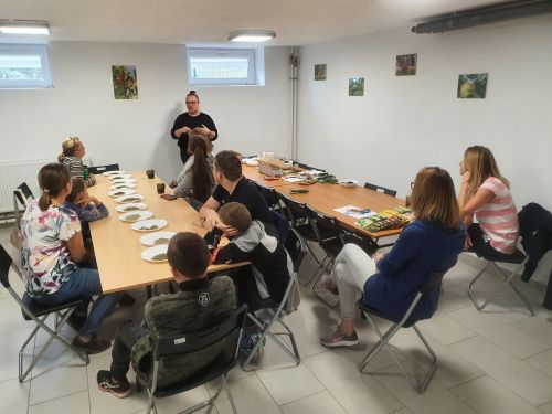 Relacja z warsztatów „Kminek, cząber, tymianek - cudowny świat przypraw”